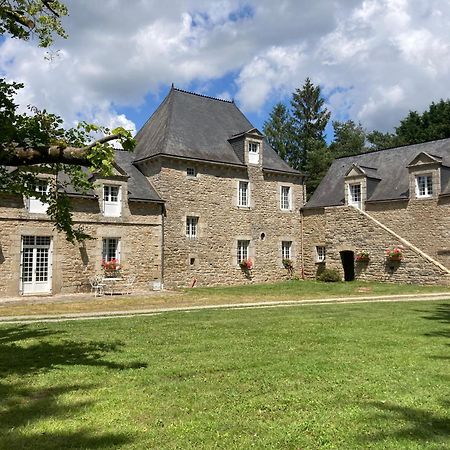 Manoir De Saint-Fiacre Bed and Breakfast Malansac Exteriör bild