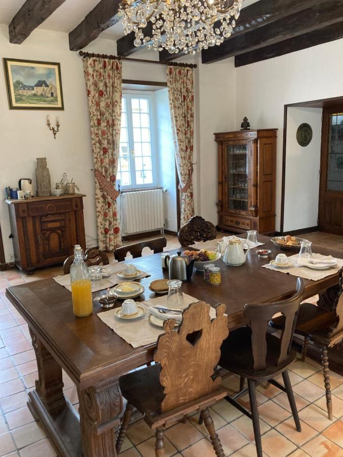 Manoir De Saint-Fiacre Bed and Breakfast Malansac Exteriör bild
